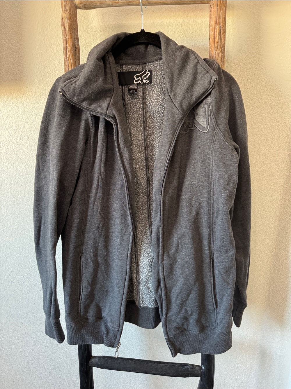 Fox Women’s Charcoal Gray Zip-Up Sweatshirt